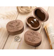 Caja ovalada de madera personalizada para anillos