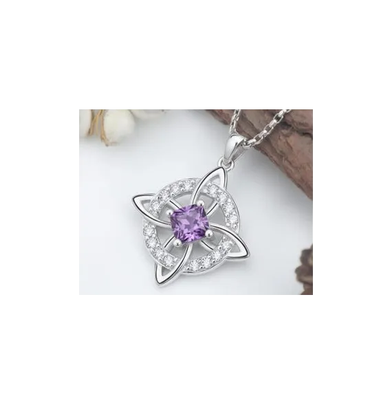 Collar con piedra natal para el Día de la Madre